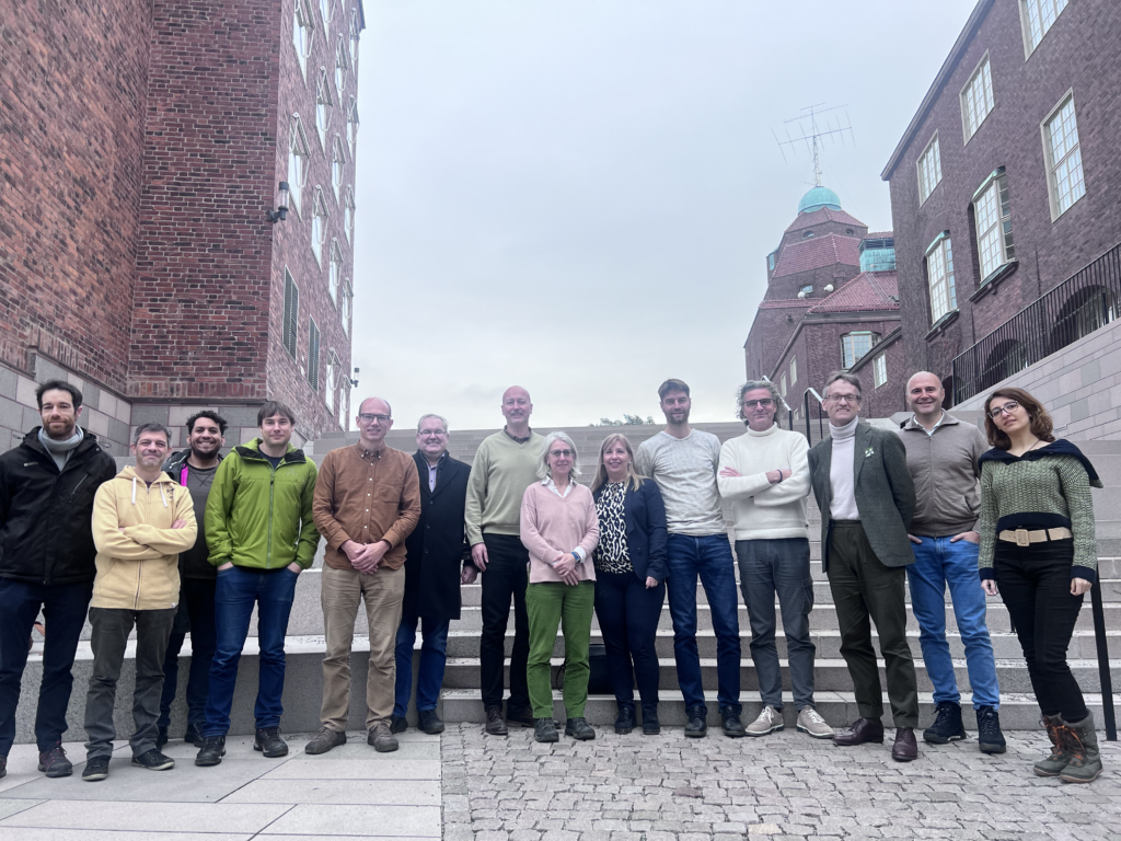 From L to R: Javier Iglesias (NBD), Adam Hospital (IRB), Rodrigo Honorato (UU), Pau Andrio (BSC), Berk Hess (KTH), Erwin Laure (MPG), Richard Norman (NC), Alessandra Villa (KTH), Tiina Leiponen (CSC), Atte Silanpää (CSC), Alexandre Bonvin (UU), Erik Lindahl (KTH), Rossen Apostolov (KTH), Farzaneh Jalalypour (KTH)